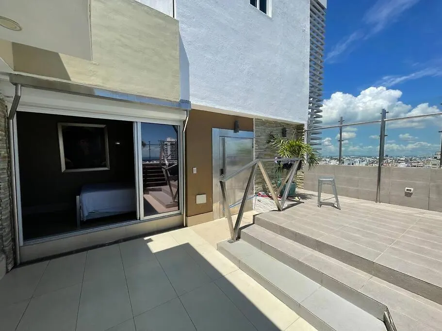 Extravagant High Rise Bachelor Ph Private Jacuzzi Διαμέρισμα Σάντο Ντομίγκο
